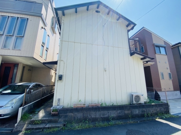 座間市小松原2丁目　売地