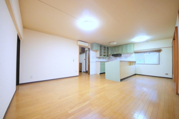東建座間ハイツ2号棟