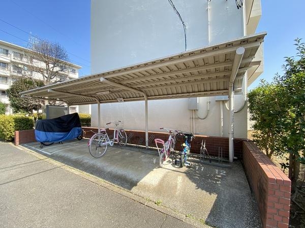左近山団地４街区４号棟