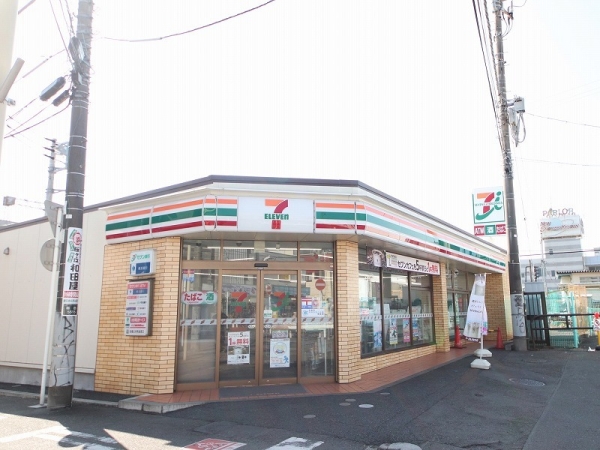 シャルム桜ヶ丘(セブンイレブン大和桜ケ丘東口店)