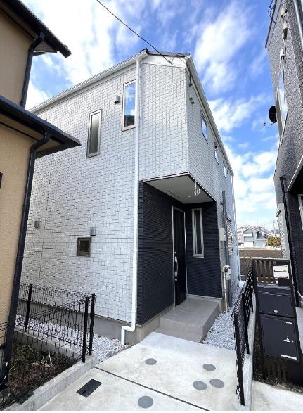 横浜市瀬谷区阿久和西２丁目　中古戸建