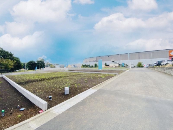 綾瀬市深谷中2丁目　売地　1期14区画　No．2