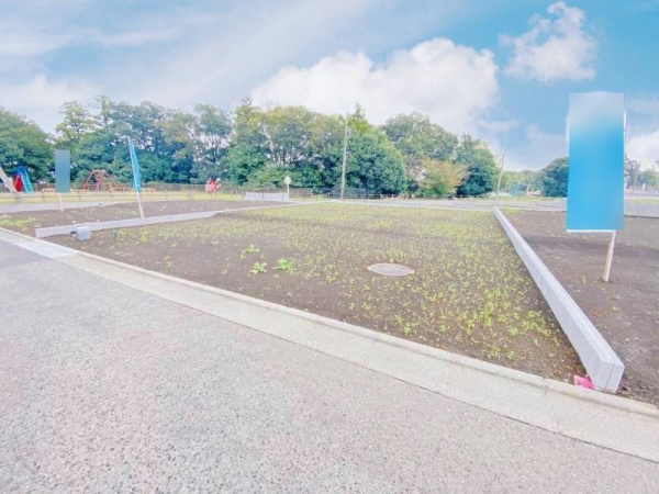 綾瀬市深谷中2丁目　売地　1期14区画　No．2