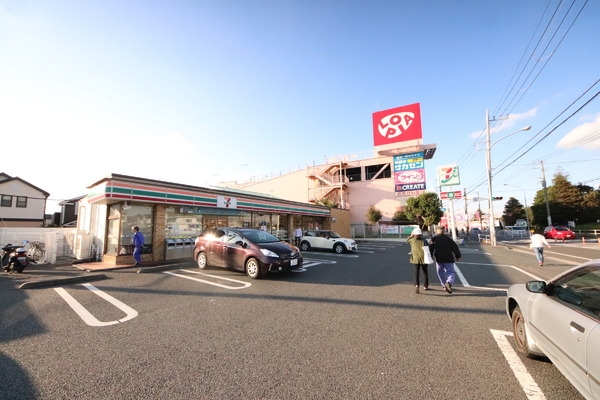 横浜市泉区上飯田町 新築戸建(セブンイレブン横浜泉上飯田店)