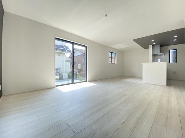 横浜市瀬谷区阿久和東3丁目　新築戸建　全2棟　2号棟