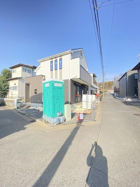 横浜市泉区下飯田町　新築戸建