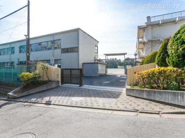 横浜市泉区岡津町の土地(横浜市立岡津中学校)