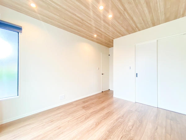 綾瀬市上土棚北3丁目　新築戸建