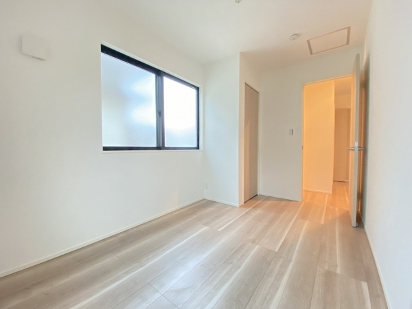 横浜市戸塚区戸塚町　新築戸建