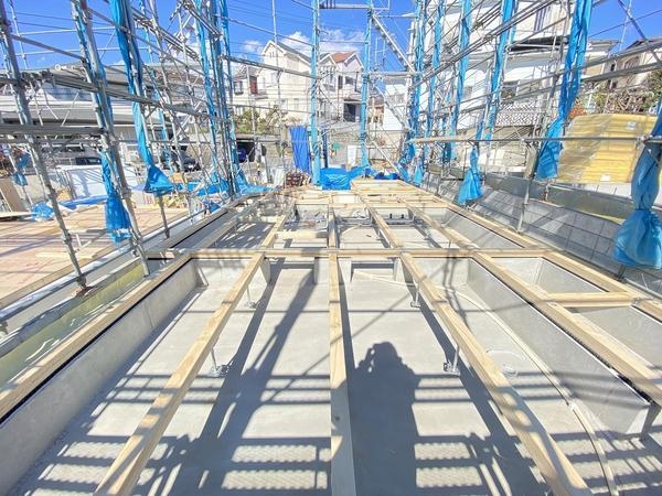 横浜市戸塚区戸塚町　新築戸建　全３棟　２号棟