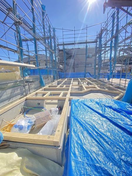 横浜市戸塚区戸塚町　新築戸建　全３棟　２号棟