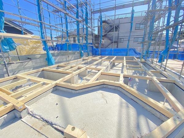 横浜市戸塚区戸塚町　新築戸建　全３棟　２号棟