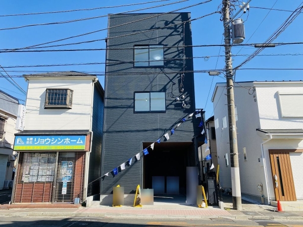 横浜市瀬谷区三ツ境　　新築戸建