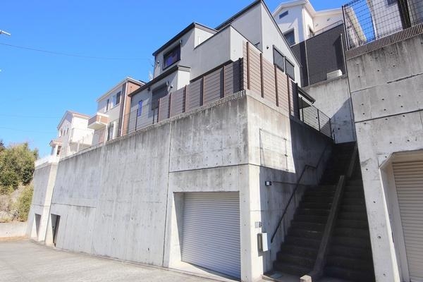 座間市入谷東4丁目　中古戸建