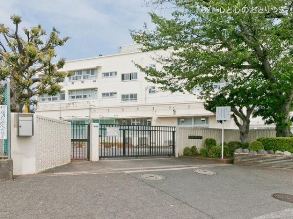 横浜市泉区中田北1丁目の土地(横浜市立中田中学校)