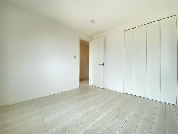横浜市戸塚区戸塚町　新築戸建　全3棟　B号棟