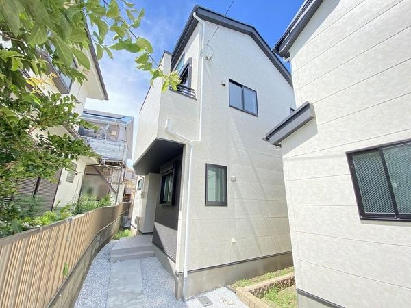 横浜市泉区中田西４丁目　新築戸建　全４棟　１号棟