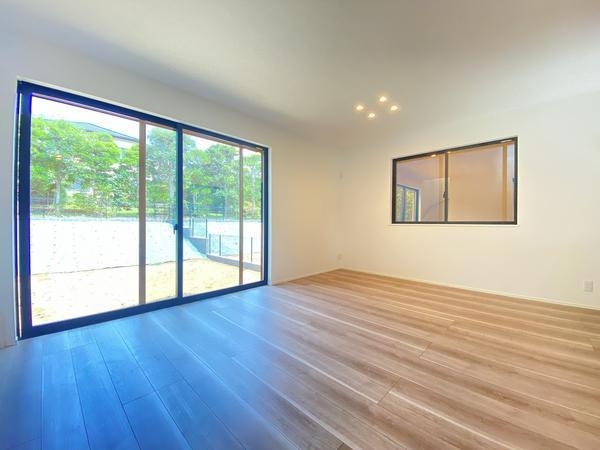 横浜市瀬谷区阿久和東２丁目　新築戸建　全２棟　１号棟