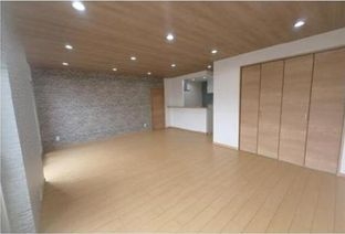 県ドリームハイツ７号棟