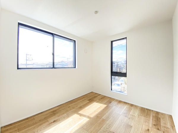 綾瀬市綾西5丁目　新築戸建　全2棟　A号棟