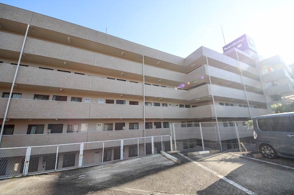 ライオンズマンション座間
