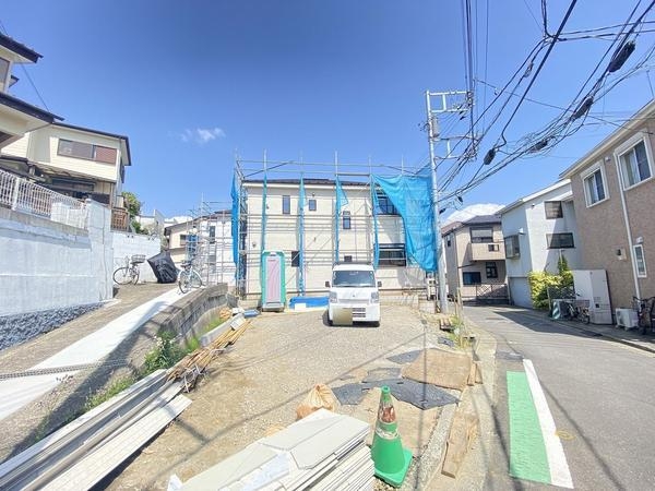 横浜市戸塚区戸塚町　新築戸建　全４棟　A　2号棟