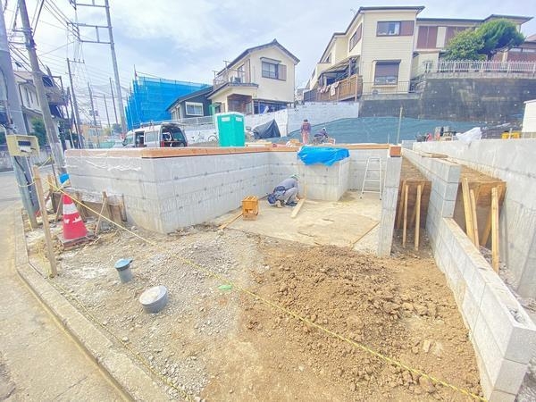 横浜市戸塚区戸塚町　新築戸建　全４棟　A　2号棟