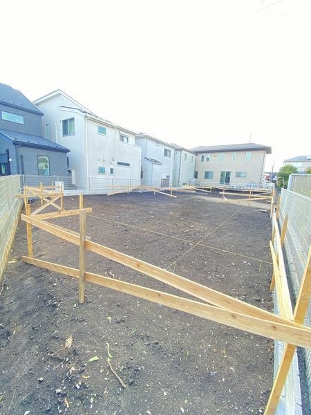 藤沢市高倉　新築戸建　全２棟　１号棟