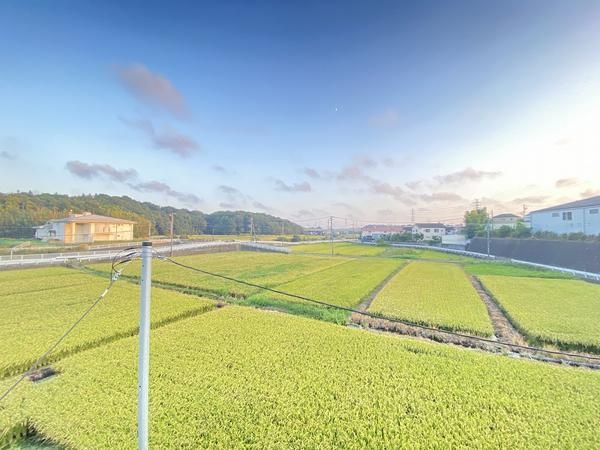 藤沢市石川　新築戸建　全３棟　2号棟