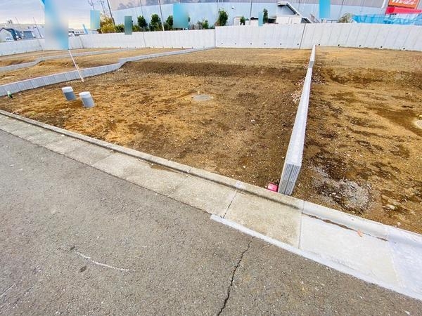 綾瀬市深谷中２丁目の土地