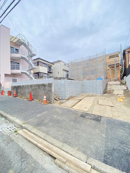 横浜市戸塚区名瀬町　新築戸建　全２棟　１号棟