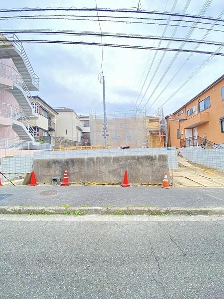 横浜市戸塚区名瀬町　新築戸建　全２棟　１号棟