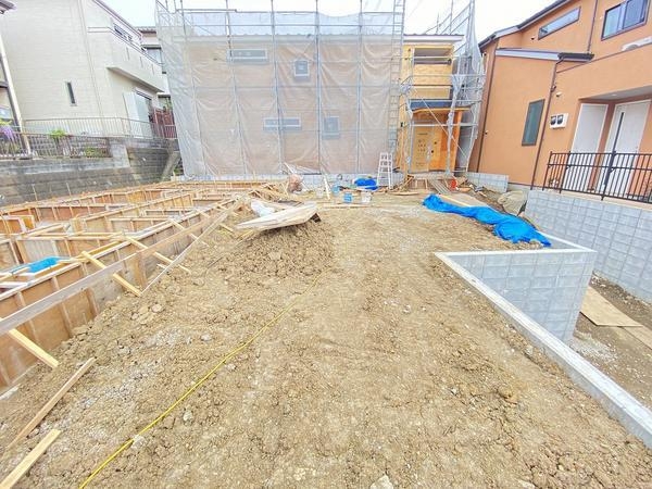 横浜市戸塚区名瀬町　新築戸建　全２棟　１号棟