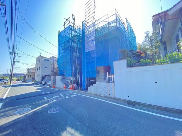横浜市泉区岡津町　新築戸建　全２棟　１号棟