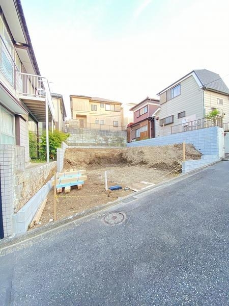 横浜市泉区白百合２丁目　新築戸建