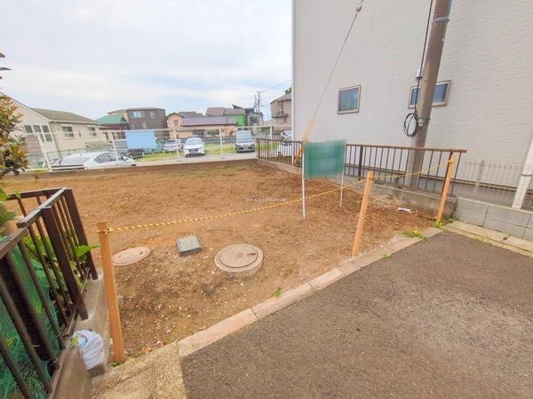 綾瀬市寺尾本町１丁目の土地