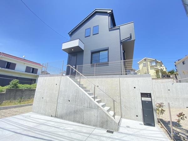藤沢市長後　新築戸建　全２棟　１号棟