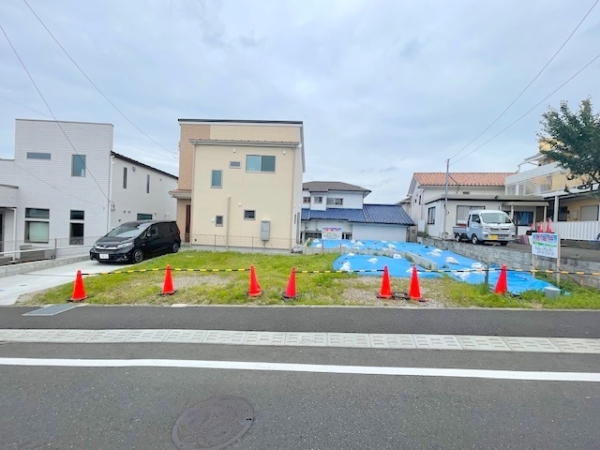 座間市立野台3丁目　建築条件なし売地　A区画