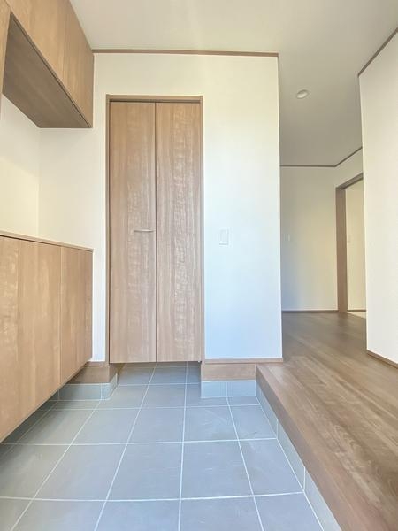 藤沢市打戻　新築戸建　全３棟　３号棟
