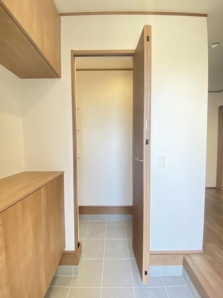 藤沢市打戻　新築戸建　全３棟　３号棟