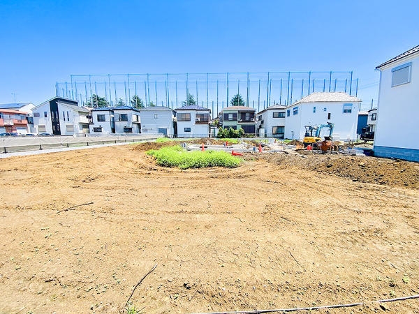 綾瀬市蓼川３丁目の土地