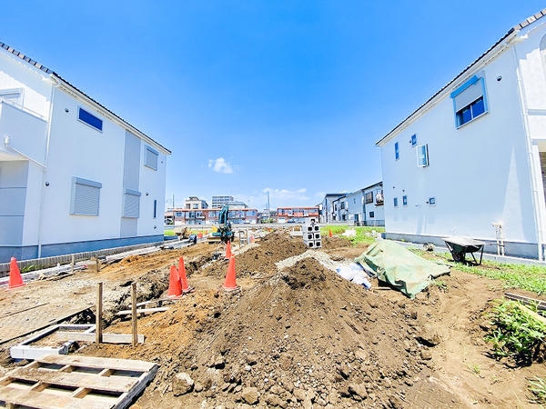綾瀬市蓼川３丁目の土地