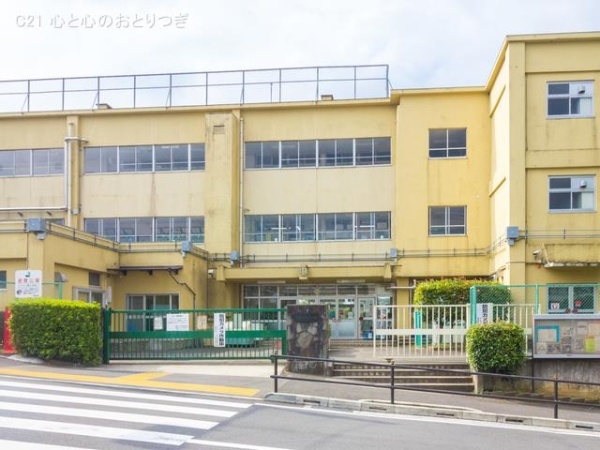 町田市つくし野2丁目の中古一戸建て(町田市立つくし野小学校)