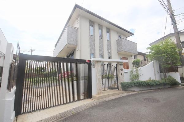 町田市つくし野２丁目の中古一戸建て