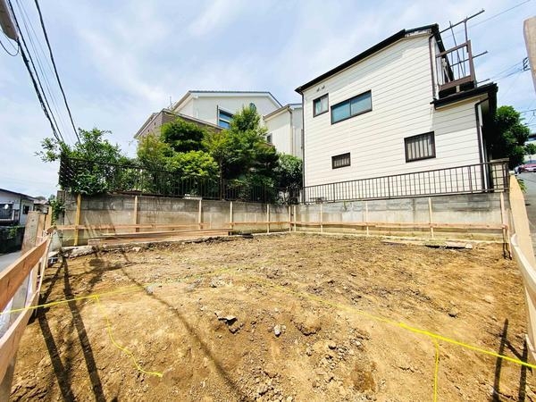 綾瀬市寺尾中4丁目　新築戸建