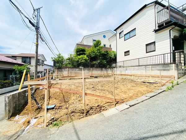 綾瀬市寺尾中4丁目　新築戸建