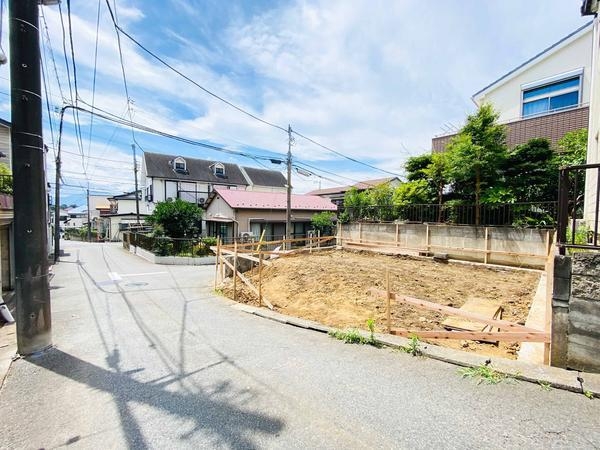 綾瀬市寺尾中4丁目　新築戸建
