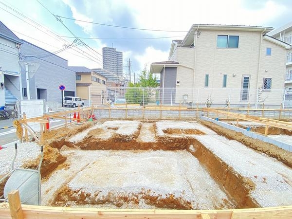 藤沢市湘南台４丁目　新築戸建　全２棟　１号棟