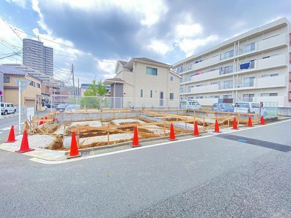 藤沢市湘南台４丁目　新築戸建　全２棟　１号棟