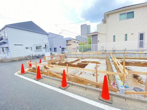 藤沢市湘南台４丁目　新築戸建　全２棟　１号棟